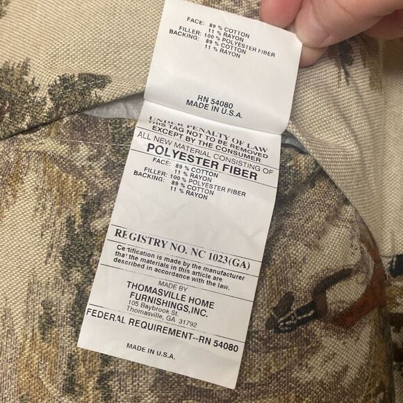 VTG Pillows 2 pcs Fox Hunt Dogs Hounds Horses Equestrian Thomasville Made in USA - Picture 5 of 5